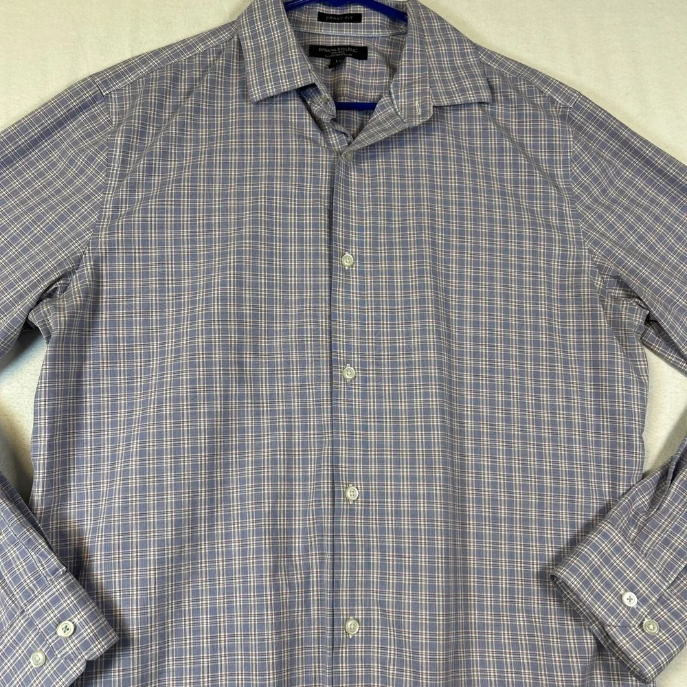 Banana Republic Long Sleeve Men's Shirt Button Down Large Blue Plaid Grant Fit